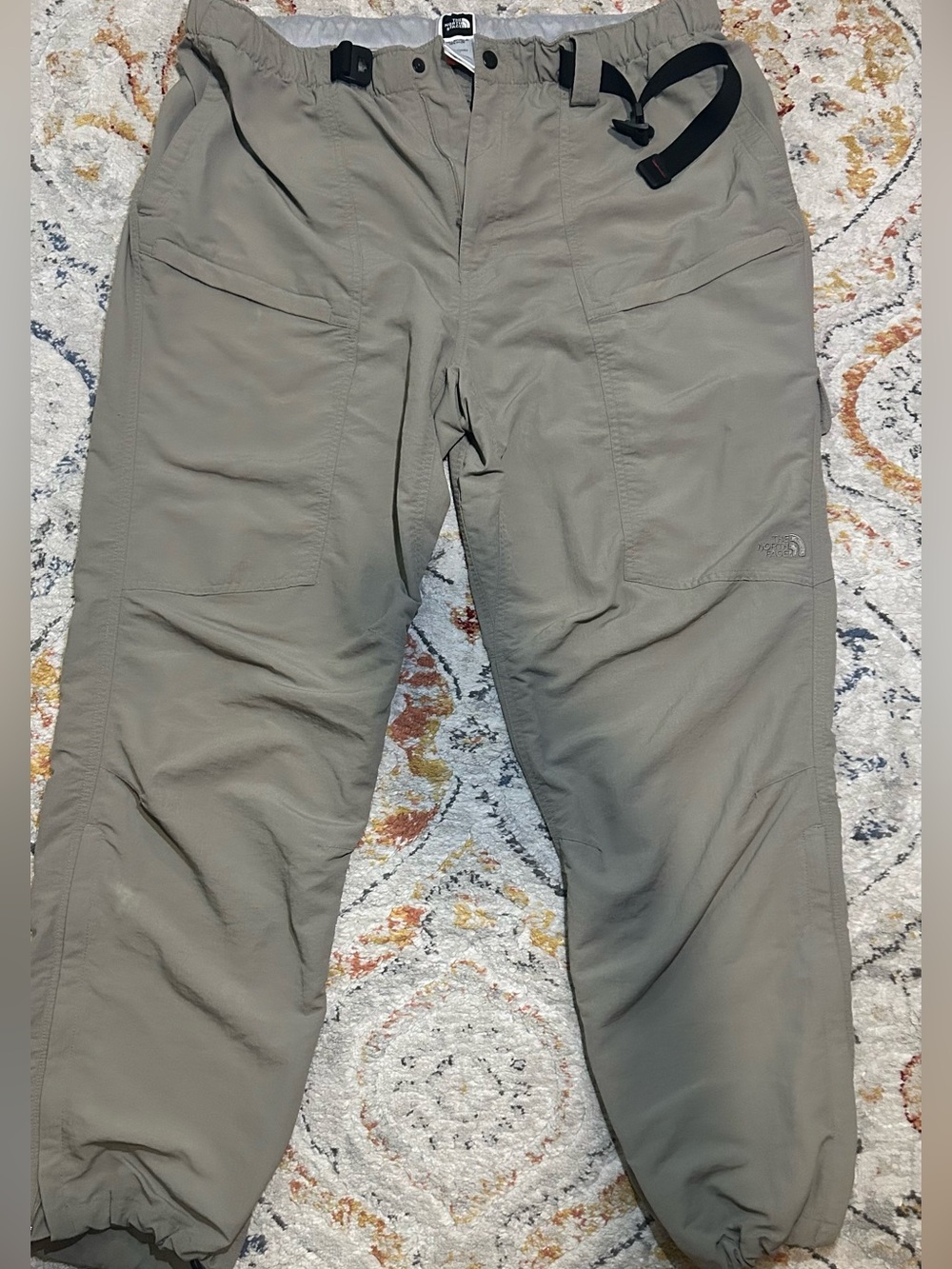 The North Face Men’s Khaki Hiking Pants XL Lightweight Outdoor Trail Pants